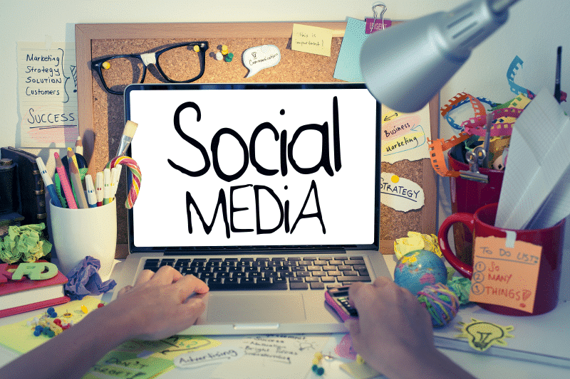 Sotsiaalmeedia haldamise teenus